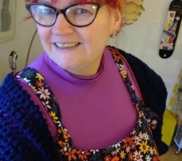 Profile picture for user lisaross