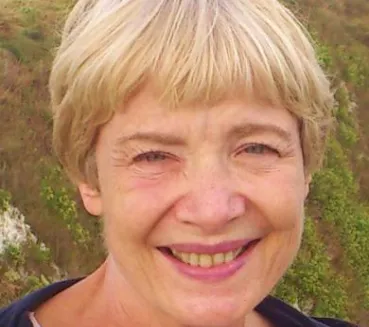 Profile picture for user Cynthia Dize