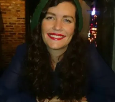 Profile picture for user Elsa L